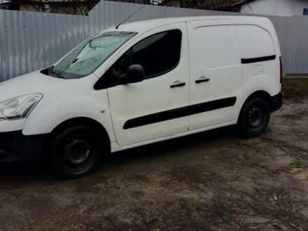 Білий Сітроен Берлінго, об'ємом двигуна 1.56 л та пробігом 260 тис. км за 4800 $, фото 1 на Automoto.ua