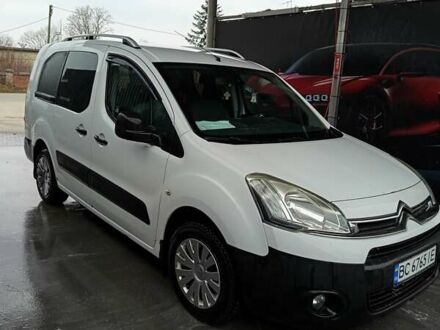 Белый Ситроен Берлинго, объемом двигателя 1.56 л и пробегом 351 тыс. км за 9000 $, фото 1 на Automoto.ua