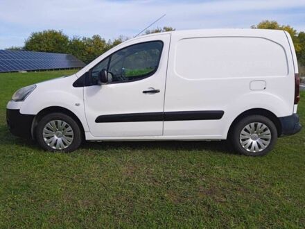 Білий Сітроен Берлінго, об'ємом двигуна 1.6 л та пробігом 301 тис. км за 5800 $, фото 1 на Automoto.ua