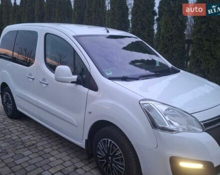 Белый Ситроен Берлинго, объемом двигателя 1.56 л и пробегом 133 тыс. км за 9700 $, фото 1 на Automoto.ua