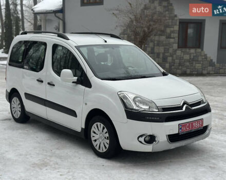 Белый Ситроен Берлинго, объемом двигателя 1.6 л и пробегом 241 тыс. км за 9500 $, фото 1 на Automoto.ua