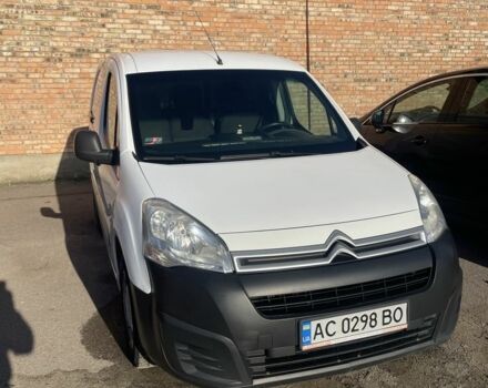 Белый Ситроен Берлинго, объемом двигателя 1.6 л и пробегом 298 тыс. км за 7100 $, фото 1 на Automoto.ua