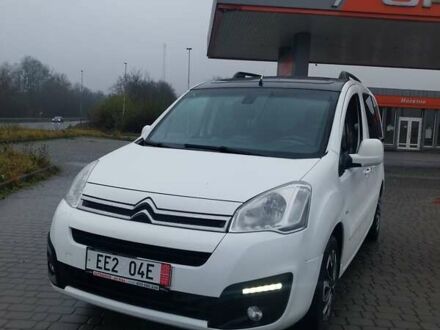 Белый Ситроен Берлинго, объемом двигателя 1.6 л и пробегом 244 тыс. км за 9700 $, фото 1 на Automoto.ua