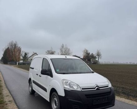 Белый Ситроен Берлинго, объемом двигателя 1.6 л и пробегом 180 тыс. км за 2750 $, фото 1 на Automoto.ua