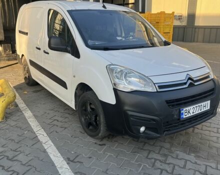 Белый Ситроен Берлинго, объемом двигателя 1.6 л и пробегом 420 тыс. км за 6600 $, фото 1 на Automoto.ua