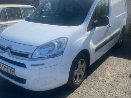 Белый Ситроен Берлинго, объемом двигателя 1.56 л и пробегом 202 тыс. км за 8500 $, фото 1 на Automoto.ua
