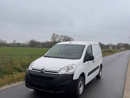 Білий Сітроен Берлінго, об'ємом двигуна 1.6 л та пробігом 187 тис. км за 2750 $, фото 1 на Automoto.ua