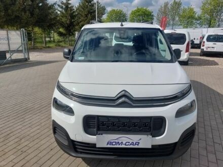 Ситроен Берлинго 2019 в Киеве на Automoto.ua Белый Ситроен Берлинго, объемом двигателя 1.5 л и пробегом 171 тыс. км за 6400 $, фото 1 на Automoto.ua