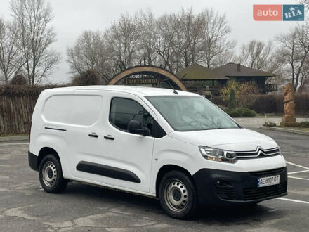 Белый Ситроен Берлинго, объемом двигателя 1.56 л и пробегом 125 тыс. км за 12900 $, фото 1 на Automoto.ua