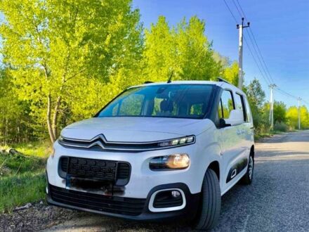 Ситроен Берлинго 2020 в Броварах на Automoto.ua Белый Ситроен Берлинго, объемом двигателя 1.6 л и пробегом 140 тыс. км за 18090 $, фото 1 на Automoto.ua