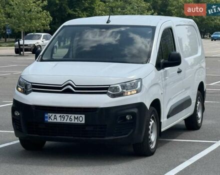 Білий Сітроен Берлінго, об'ємом двигуна 1.5 л та пробігом 136 тис. км за 15000 $, фото 1 на Automoto.ua