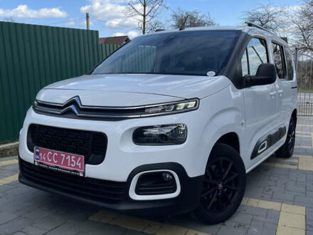 Сітроен Берлінго 2022 у Болехове на Automoto.ua Білий Сітроен Берлінго, об'ємом двигуна 1.5 л та пробігом 49 тис. км за 18400 $, фото 1 на Automoto.ua