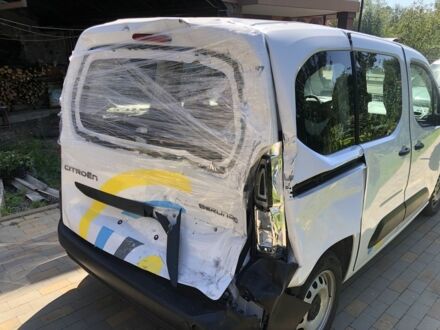 Білий Сітроен Берлінго, об'ємом двигуна 1.5 л та пробігом 10 тис. км за 14950 $, фото 1 на Automoto.ua
