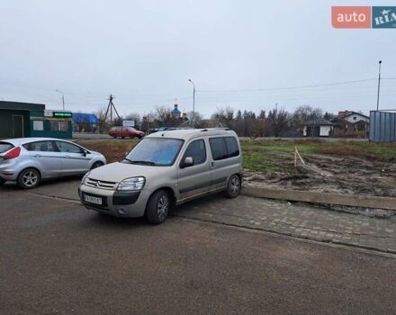 Бежевый Ситроен Берлинго, объемом двигателя 1.6 л и пробегом 357 тыс. км за 4499 $, фото 9 на Automoto.ua