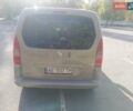 Бежевий Сітроен Берлінго, об'ємом двигуна 1.6 л та пробігом 285 тис. км за 6500 $, фото 24 на Automoto.ua