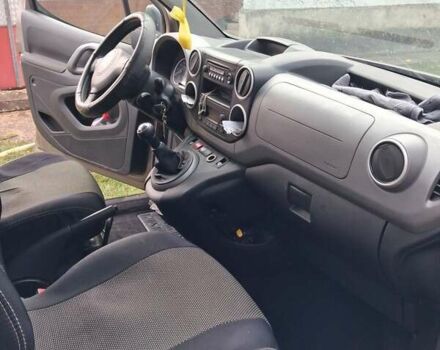 Бежевый Ситроен Берлинго, объемом двигателя 1.6 л и пробегом 79 тыс. км за 12000 $, фото 11 на Automoto.ua