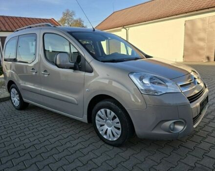 Бежевий Сітроен Берлінго, об'ємом двигуна 1.56 л та пробігом 211 тис. км за 5299 $, фото 1 на Automoto.ua