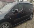 Чорний Сітроен Берлінго, об'ємом двигуна 1.6 л та пробігом 360 тис. км за 7600 $, фото 5 на Automoto.ua