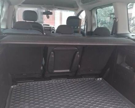 Чорний Сітроен Берлінго, об'ємом двигуна 1.6 л та пробігом 360 тис. км за 7600 $, фото 3 на Automoto.ua