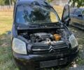 Чорний Сітроен Берлінго, об'ємом двигуна 1.6 л та пробігом 240 тис. км за 1900 $, фото 1 на Automoto.ua