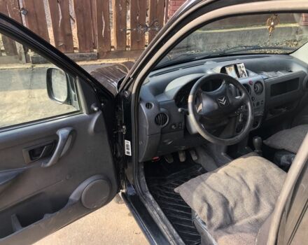 Ситроен Берлинго 2005 в Ивано-Франковске на Automoto.ua Черный Ситроен Берлинго, объемом двигателя 2 л и пробегом 225 тыс. км за 3600 $, фото 7 на Automoto.ua