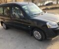 Черный Ситроен Берлинго, объемом двигателя 2 л и пробегом 225 тыс. км за 3600 $, фото 2 на Automoto.ua