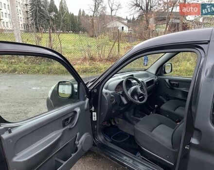 Черный Ситроен Берлинго, объемом двигателя 1.87 л и пробегом 395 тыс. км за 3350 $, фото 14 на Automoto.ua