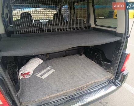 Ситроен Берлинго 2004 в Ирпене на Automoto.ua Черный Ситроен Берлинго, объемом двигателя 2 л и пробегом 372 тыс. км за 5000 $, фото 5 на Automoto.ua
