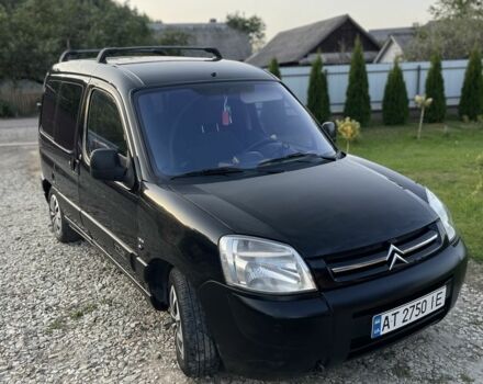 Чорний Сітроен Берлінго, об'ємом двигуна 2 л та пробігом 345 тис. км за 4750 $, фото 4 на Automoto.ua