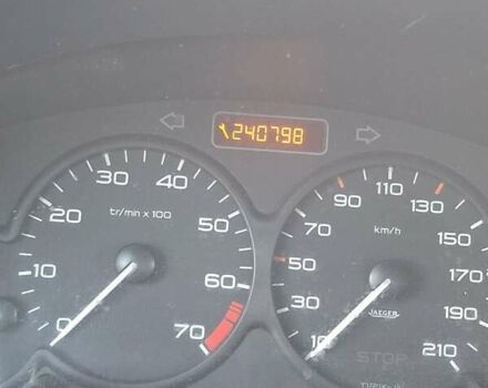 Черный Ситроен Берлинго, объемом двигателя 1.36 л и пробегом 240 тыс. км за 3400 $, фото 10 на Automoto.ua