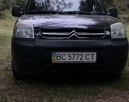 Чорний Сітроен Берлінго, об'ємом двигуна 1.9 л та пробігом 152 тис. км за 3950 $, фото 7 на Automoto.ua