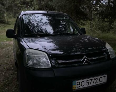 Чорний Сітроен Берлінго, об'ємом двигуна 1.9 л та пробігом 152 тис. км за 3950 $, фото 2 на Automoto.ua
