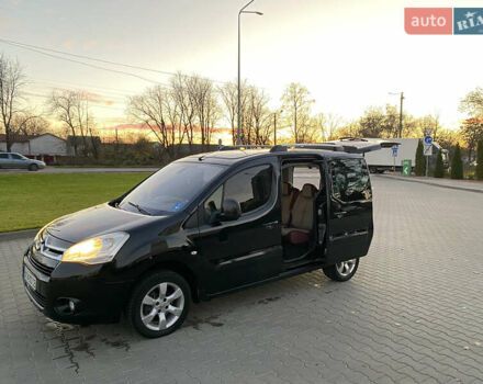 Чорний Сітроен Берлінго, об'ємом двигуна 1.56 л та пробігом 241 тис. км за 6900 $, фото 54 на Automoto.ua
