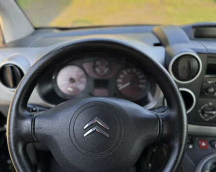 Чорний Сітроен Берлінго, об'ємом двигуна 1.6 л та пробігом 220 тис. км за 7450 $, фото 97 на Automoto.ua