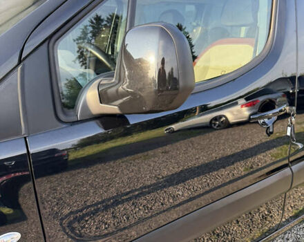 Чорний Сітроен Берлінго, об'ємом двигуна 1.6 л та пробігом 220 тис. км за 7450 $, фото 48 на Automoto.ua