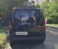 Черный Ситроен Берлинго, объемом двигателя 1.56 л и пробегом 242 тыс. км за 6000 $, фото 5 на Automoto.ua