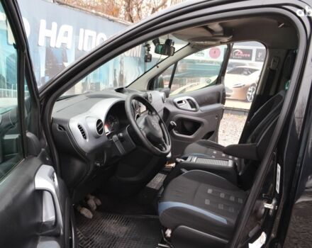 Чорний Сітроен Берлінго, об'ємом двигуна 0 л та пробігом 303 тис. км за 7799 $, фото 9 на Automoto.ua