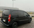Черный Ситроен Берлинго, объемом двигателя 1.6 л и пробегом 228 тыс. км за 6700 $, фото 3 на Automoto.ua