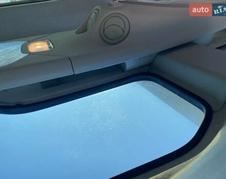 Черный Ситроен Берлинго, объемом двигателя 1.6 л и пробегом 169 тыс. км за 7399 $, фото 24 на Automoto.ua