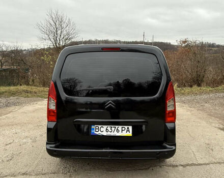 Черный Ситроен Берлинго, объемом двигателя 1.6 л и пробегом 228 тыс. км за 6000 $, фото 4 на Automoto.ua
