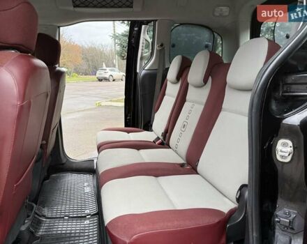 Черный Ситроен Берлинго, объемом двигателя 1.56 л и пробегом 245 тыс. км за 6650 $, фото 54 на Automoto.ua