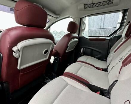 Чорний Сітроен Берлінго, об'ємом двигуна 1.6 л та пробігом 220 тис. км за 7950 $, фото 56 на Automoto.ua