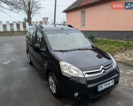 Черный Ситроен Берлинго, объемом двигателя 1.6 л и пробегом 250 тыс. км за 6500 $, фото 5 на Automoto.ua