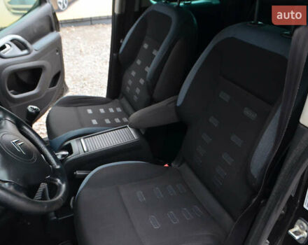 Чорний Сітроен Берлінго, об'ємом двигуна 1.56 л та пробігом 303 тис. км за 7799 $, фото 10 на Automoto.ua