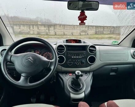 Чорний Сітроен Берлінго, об'ємом двигуна 1.6 л та пробігом 220 тис. км за 7950 $, фото 35 на Automoto.ua