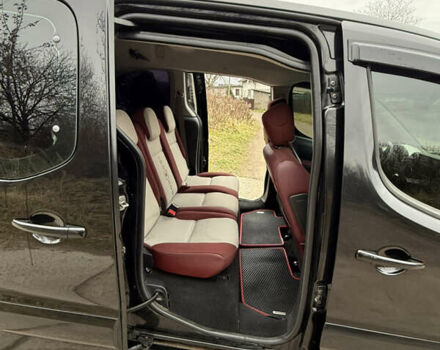 Черный Ситроен Берлинго, объемом двигателя 1.6 л и пробегом 228 тыс. км за 6000 $, фото 9 на Automoto.ua