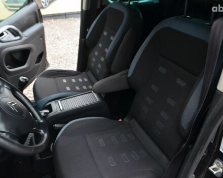 Чорний Сітроен Берлінго, об'ємом двигуна 0 л та пробігом 303 тис. км за 7799 $, фото 10 на Automoto.ua