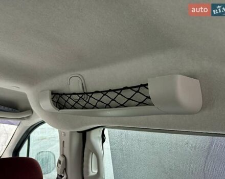 Чорний Сітроен Берлінго, об'ємом двигуна 1.6 л та пробігом 220 тис. км за 7950 $, фото 41 на Automoto.ua