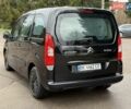Черный Ситроен Берлинго, объемом двигателя 1.56 л и пробегом 245 тыс. км за 6650 $, фото 27 на Automoto.ua