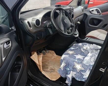 Чорний Сітроен Берлінго, об'ємом двигуна 1.6 л та пробігом 238 тис. км за 5560 $, фото 9 на Automoto.ua